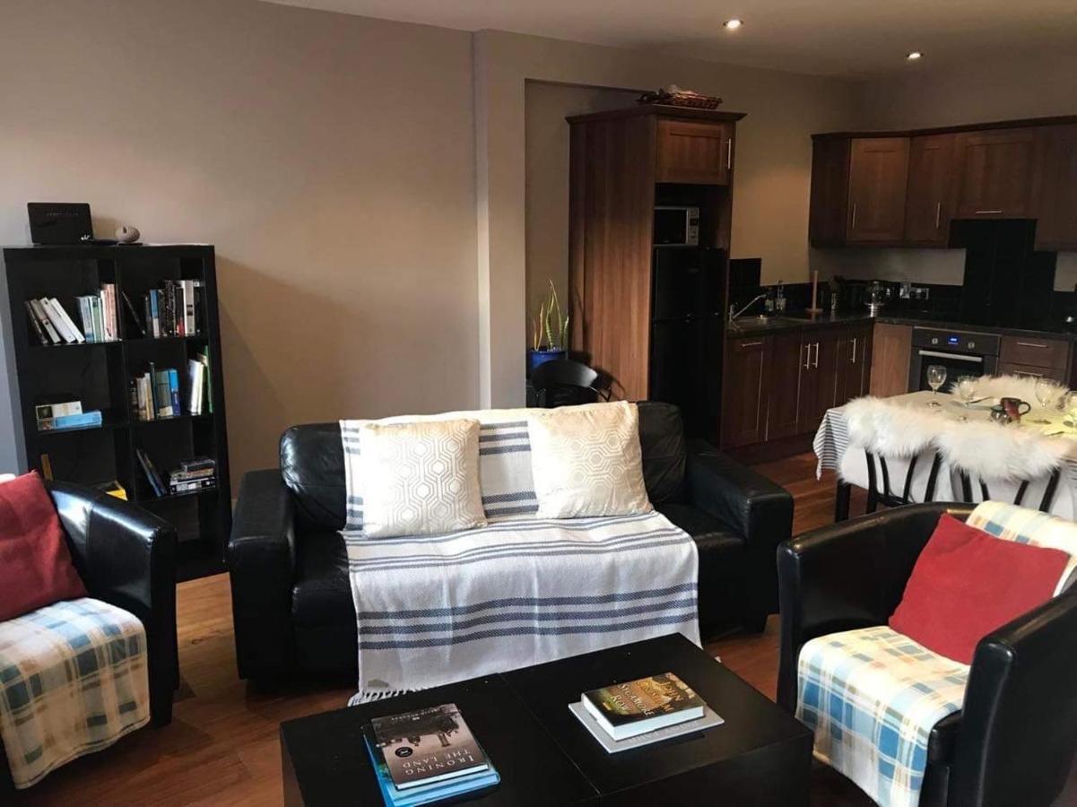 Centre Of Dingle Town - Luxury Holiday Apartment מראה חיצוני תמונה