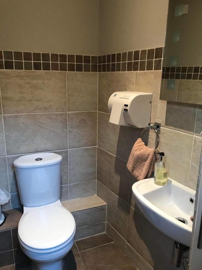 Centre Of Dingle Town - Luxury Holiday Apartment מראה חיצוני תמונה