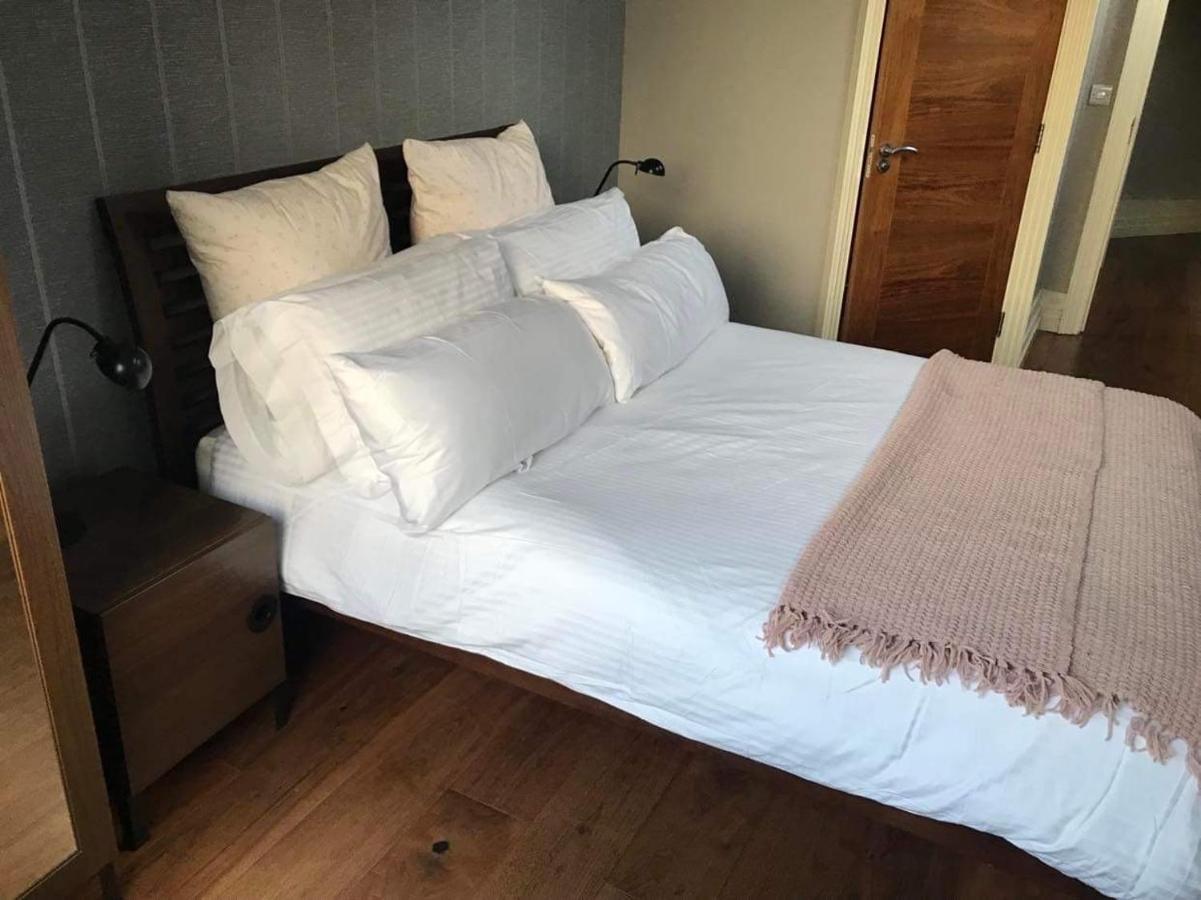 Centre Of Dingle Town - Luxury Holiday Apartment מראה חיצוני תמונה